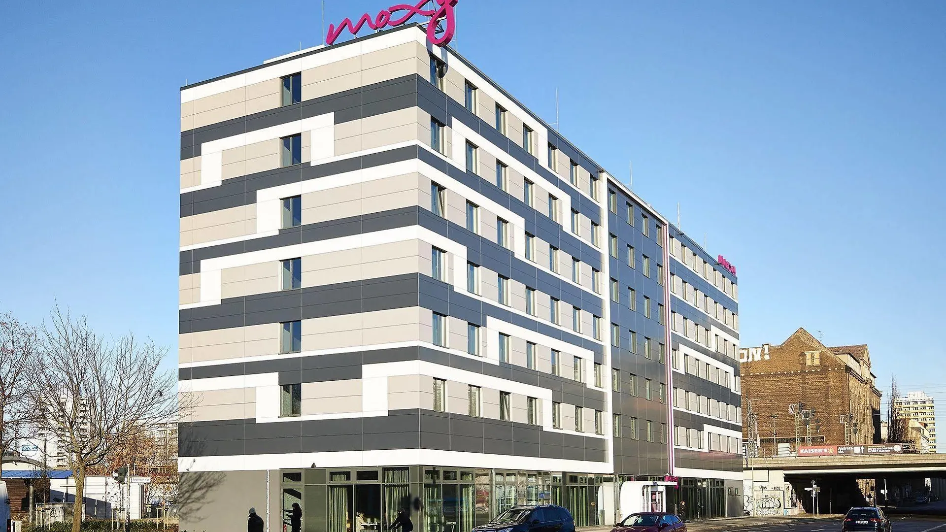 ****  Moxy Berlin Ostbahnhof Hotel Németország