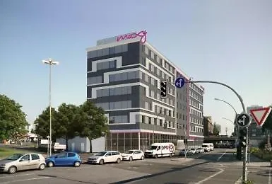 Moxy Berlin Ostbahnhof Hotel