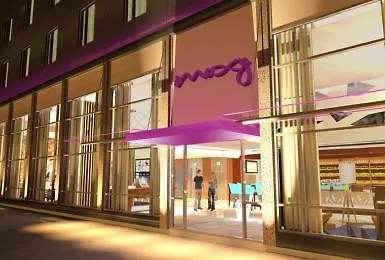****  Hotel Moxy Berlin Ostbahnhof Germania